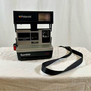 Vintage 1980s Polaroid Sun600 LMS Camera Instant Film Camera